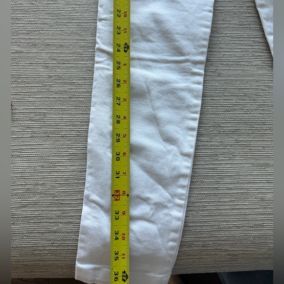 Jeans - Picture 7 of 10